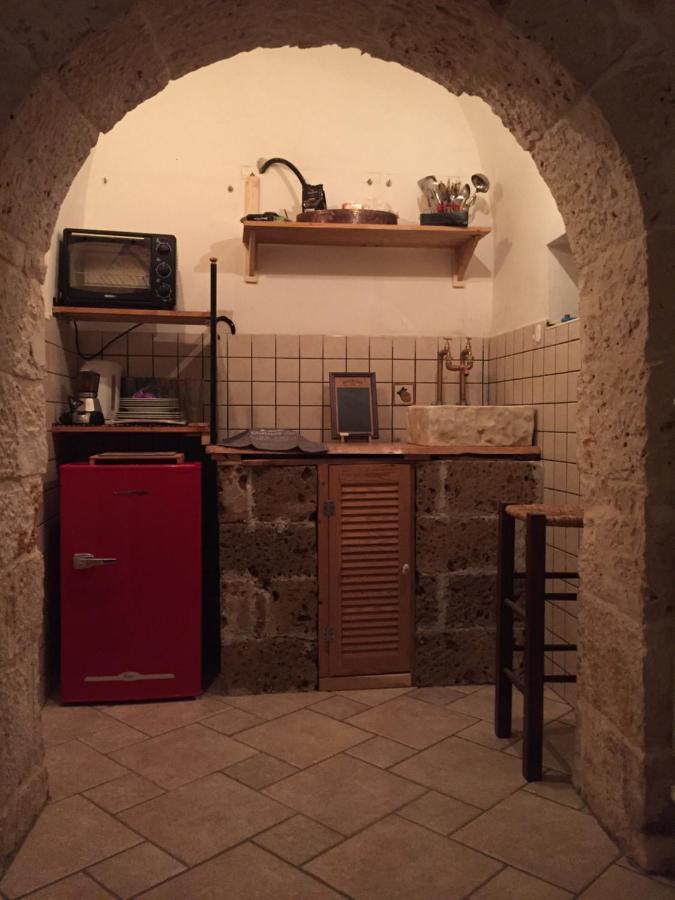 Gasphouse Villa Castellana Grotte Exterior photo