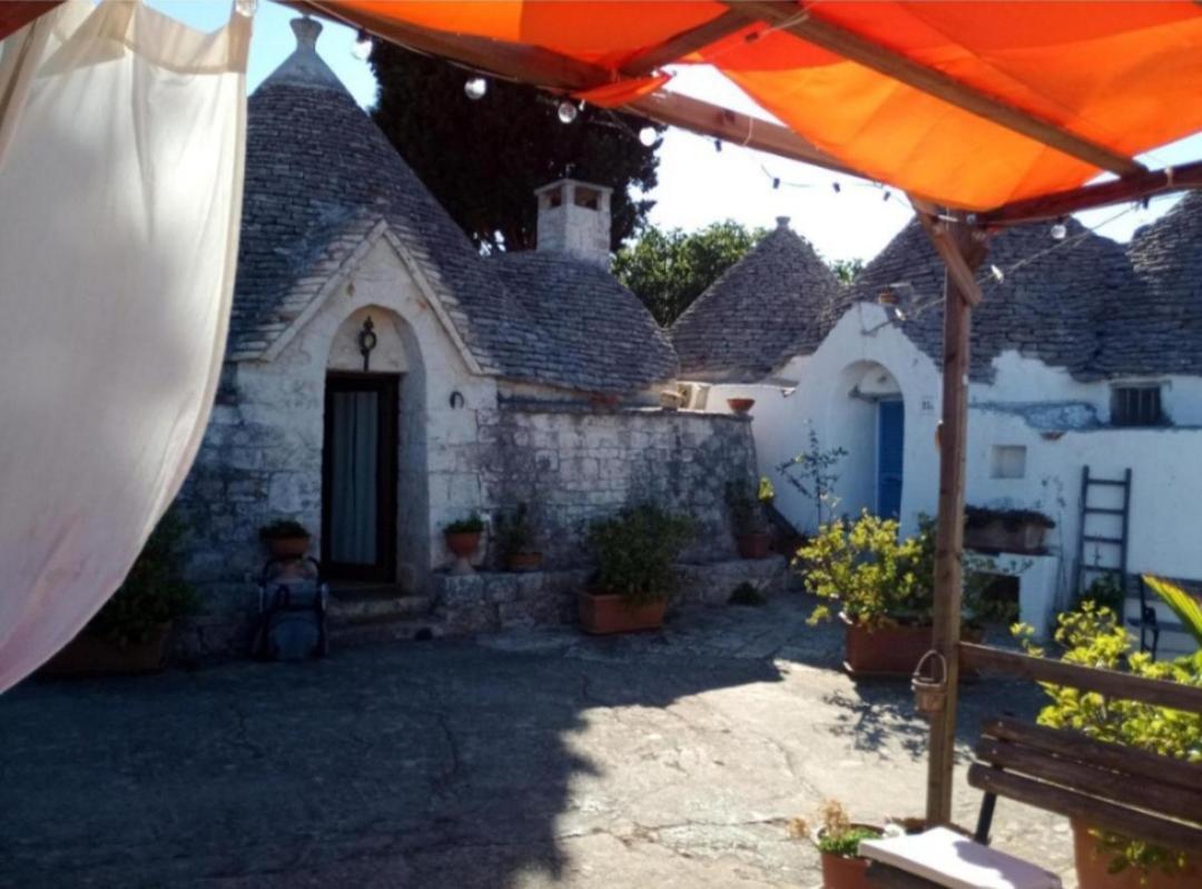 Gasphouse Villa Castellana Grotte Exterior photo